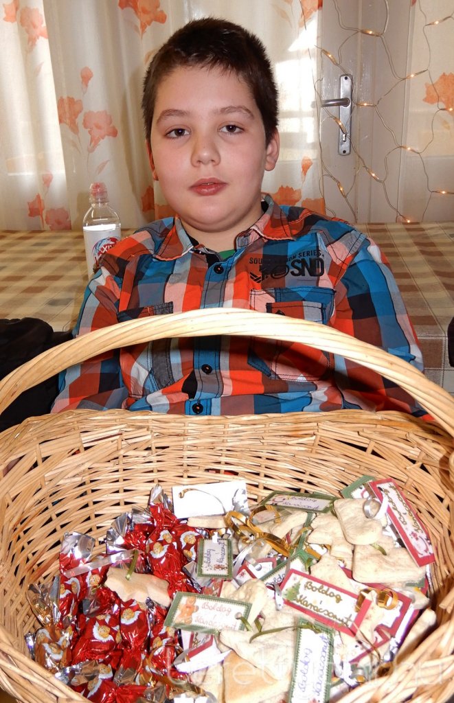 Karácsonyi ünnepség a Krónikus osztályon 01